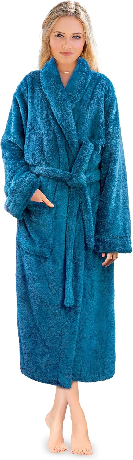 The Coziest of Bathrobes