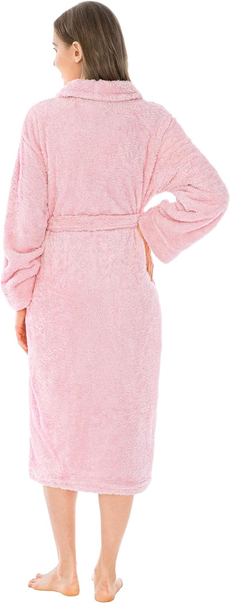 The Coziest of Bathrobes